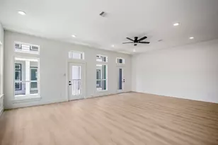 1226 E 23rd St, Houston, TX 77009 - Photo 16