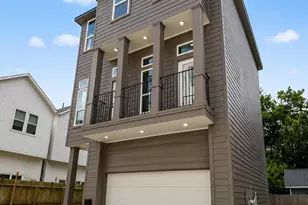 1226 E 23rd St, Houston, TX 77009 - Photo 1