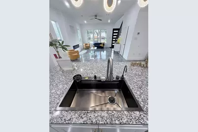 2823 Woodcreek Meadows Lane, Houston, TX 77073 - Photo 6