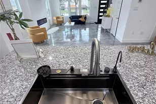 2823 Woodcreek Meadows Ln, Houston, TX 77073 - Photo 6