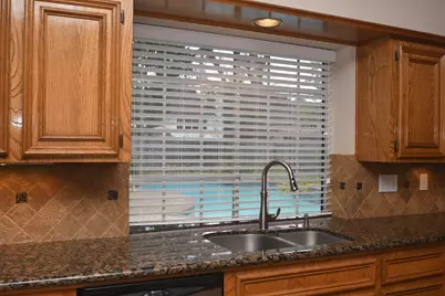 1842 Lake Winds Drive, Missouri City, TX 77459 - Photo 10