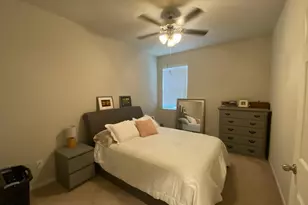 953 Golden Willow Ln, Conroe, TX 77304 - Photo 8