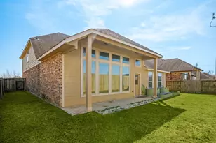 1610 Golden Taylor Dr, Pearland, TX 77581 - Photo 32