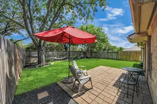 19203 Indian Stone Ln, Katy, TX 77449 - Photo 4