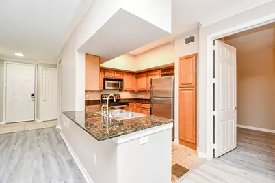 7575 Kirby Drive #2209, Houston, TX 77030 - Photo 14