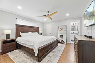 6031 McKnight St, Houston, TX 77035 - Photo 20