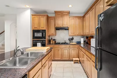 7118 Windwater Parkway N, Houston, TX 77036 - Photo 20