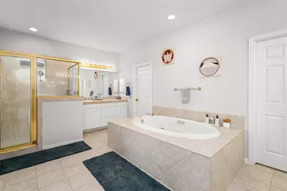 7118 Windwater Parkway N, Houston, TX 77036 - Photo 30