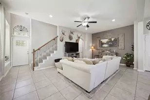 323 Biltmore Loop, Montgomery, TX 77316 - Photo 6