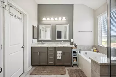323 Biltmore Loop, Montgomery, TX 77316 - Photo 20