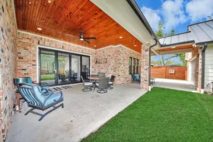 511 Kyle St, Sugar Land, TX 77478 - Photo 36
