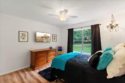 9528 Gates Loop, Manvel, TX 77578 - Photo 14