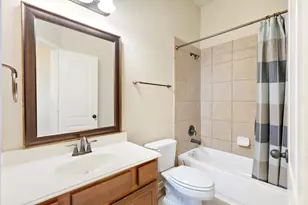 4105 Canterbury Park Ln, Pearland, TX 77584 - Photo 22