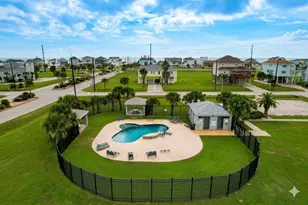 18103 Shaman Dr, Galveston, TX 77554 - Photo 48