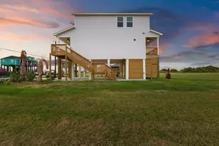18103 Shaman Dr, Galveston, TX 77554 - Photo 40