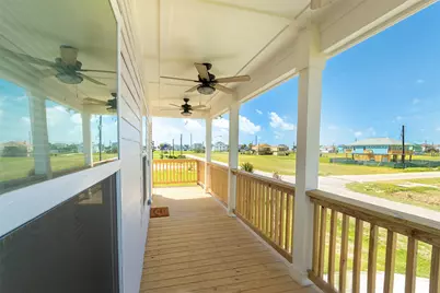18103 Shaman Drive, Galveston, TX 77554 - Photo 32