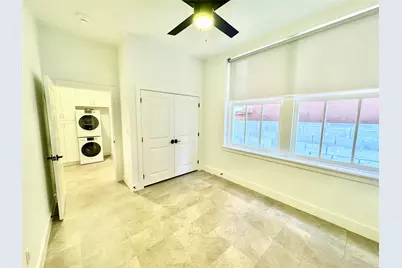 2102 Mechanic Street #206, Galveston, TX 77550 - Photo 10