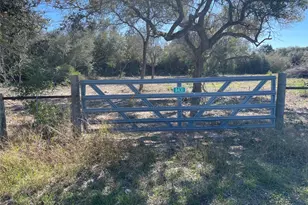 8431 Us-59 S, Victoria, TX 77905 - Photo 1