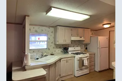89 Edgewater, Port Lavaca, TX 77979 - Photo 6