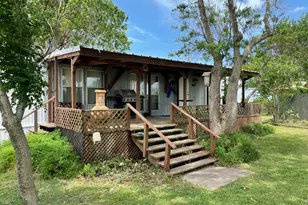 89 Edgewater, Port Lavaca, TX 77979 - Photo 4