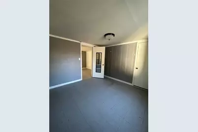 1901 N Avenue G Unit 1, Freeport, TX 77541 - Photo 4