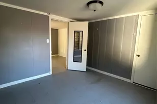 1901 N Avenue G, Freeport, TX 77541 - Photo 4