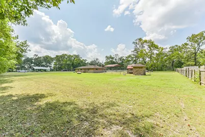 197 County Road 6768, Dayton, TX 77535 - Photo 34