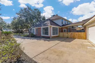 2020 Sterling Pointe Ct, League City, TX 77573 - Photo 32