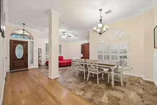 6607 Springcrest Dr, Sugar Land, TX 77479 - Photo 2