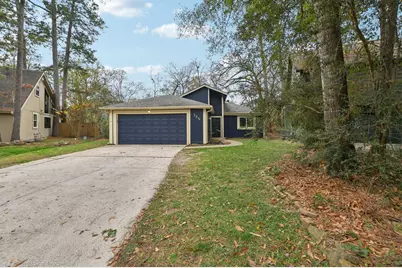 10 Hedgebell Court, The Woodlands, TX 77380 - Photo 32