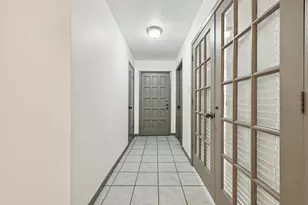 10 Hedgebell Ct, The Woodlands, TX 77380 - Photo 4