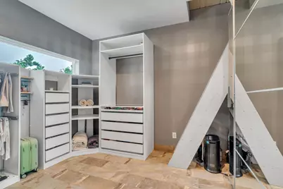 1310 Du Lock Ln Lane, Houston, TX 77055 - Photo 10
