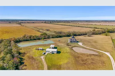 5850 Sh 61, Devers, TX 77538 - Photo 34