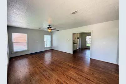 911 Gale Street, Houston, TX 77009 - Photo 2