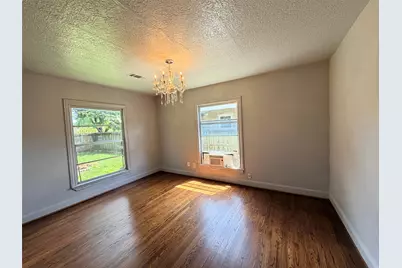911 Gale Street, Houston, TX 77009 - Photo 8