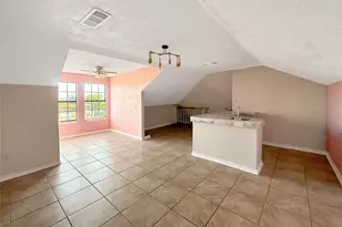 822 6th St, Dickinson, TX 77539 - Photo 22