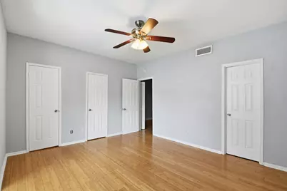 2100 Tanglewilde Street #576, Houston, TX 77063 - Photo 6