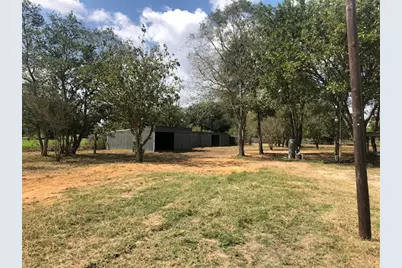 10910 Highway 36, Needville, TX 77461 - Photo 30