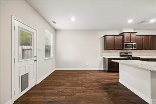 6438 Stoney Creek Dr, Pasadena, TX 77503 - Photo 8