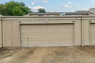 11643 Village Pl Dr, Houston, TX 77077 - Photo 10