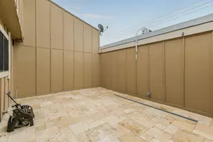 11643 Village Pl Dr, Houston, TX 77077 - Photo 8