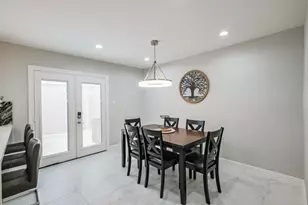 11643 Village Pl Dr, Houston, TX 77077 - Photo 18
