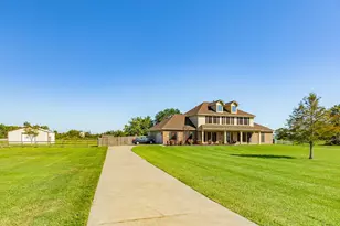 16211 Tankersley Dr, Rosharon, TX 77583 - Photo 4