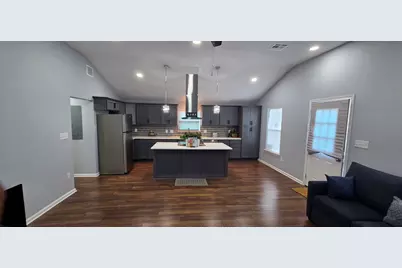 1800 Sanford Street, Navasota, TX 77868 - Photo 6