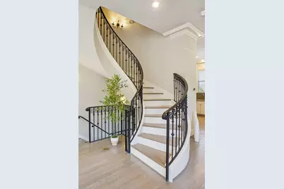 1477 Missouri Street, Houston, TX 77006 - Photo 18