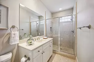 1477 Missouri St, Houston, TX 77006 - Photo 8
