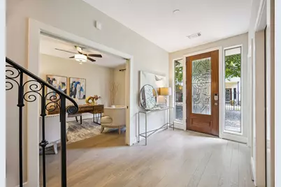 1477 Missouri Street, Houston, TX 77006 - Photo 2