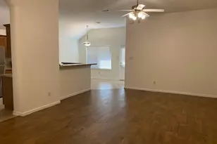 12927 Rose Landing Dr, Houston, TX 77070 - Photo 4