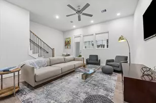 6336 Paddington Bnd Dr, Houston, TX 77008 - Photo 12