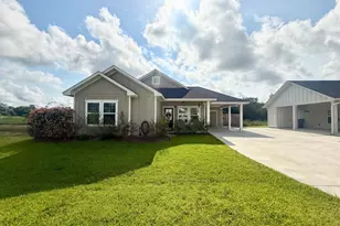 133 Ellis Ln, West Columbia, TX 77486 - Photo 1